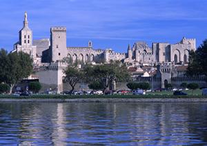 青森県八戸市に位置するビジネスホテル「東横INN八戸駅前」の詳細情報と魅力